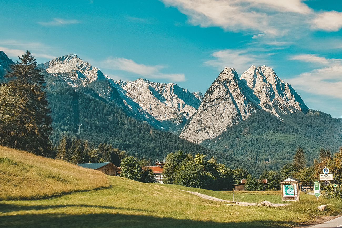 Bayern's Südwesten: Zugspitze 
© Marielle Janotta - My Travel Island