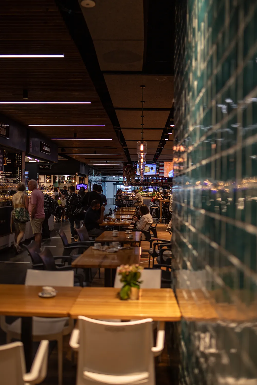 Casco Viejo, Markthalle Erriberako Merkatua; Bilbao Städtetrip: Mein Reiseguide mit Sehenswürdigkeiten, Fotospots & Tipps; Foto (c) Marielle Janotta - My Travel Island