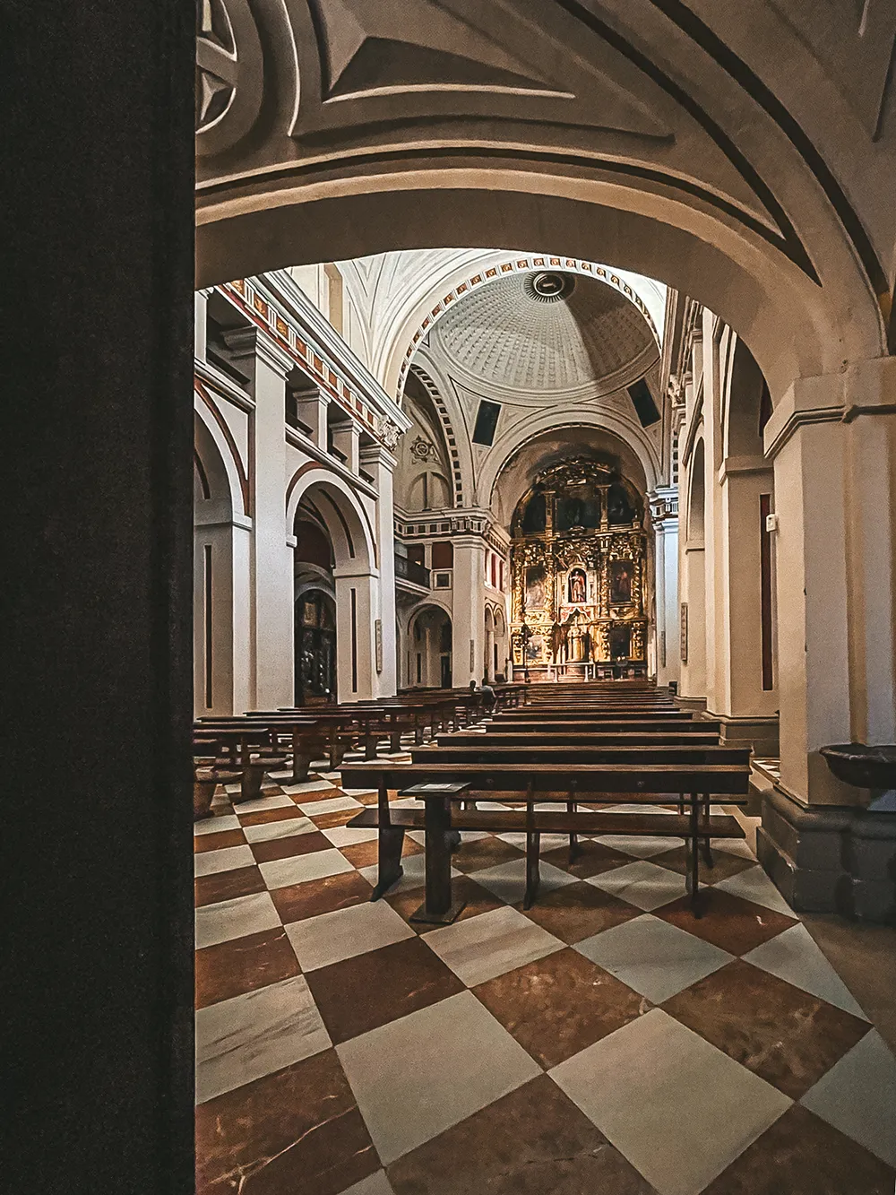 Casco Viejo, Joan Santuen Eliza; Bilbao Städtetrip: Mein Reiseguide mit Sehenswürdigkeiten, Fotospots & Tipps; Foto (c) Marielle Janotta - My Travel Island