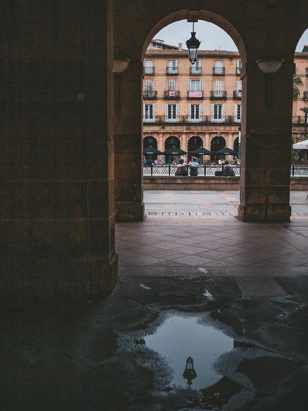 Casco Viejo, Plaza Nueva; Bilbao Städtetrip: Mein Reiseguide mit Sehenswürdigkeiten, Fotospots & Tipps; Foto (c) Marielle Janotta - My Travel Island