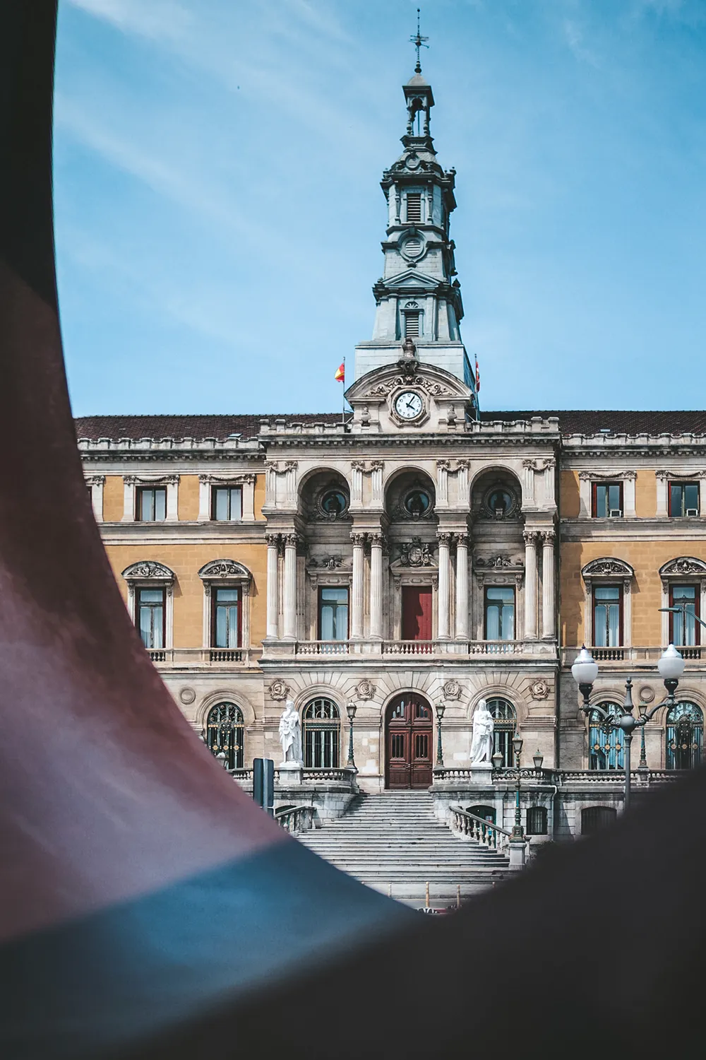 Rathaus von Bilbao - Bilboko Udaletxea; Mein Reiseguide mit Sehenswürdigkeiten, Fotospots & Tipps; Foto (c) Marielle Janotta - My Travel Island